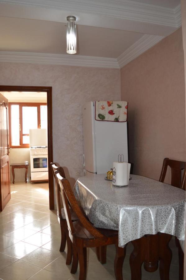 Appartement Ideal Riad Al Salam A 8 Minutes De La Plage Du Centre Ville,Wifi Et Parking Gratuits อกาดีร์ ภายนอก รูปภาพ